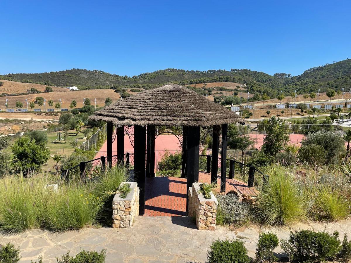 Lilac Gardens Resort Cabo Negro Bagian luar foto