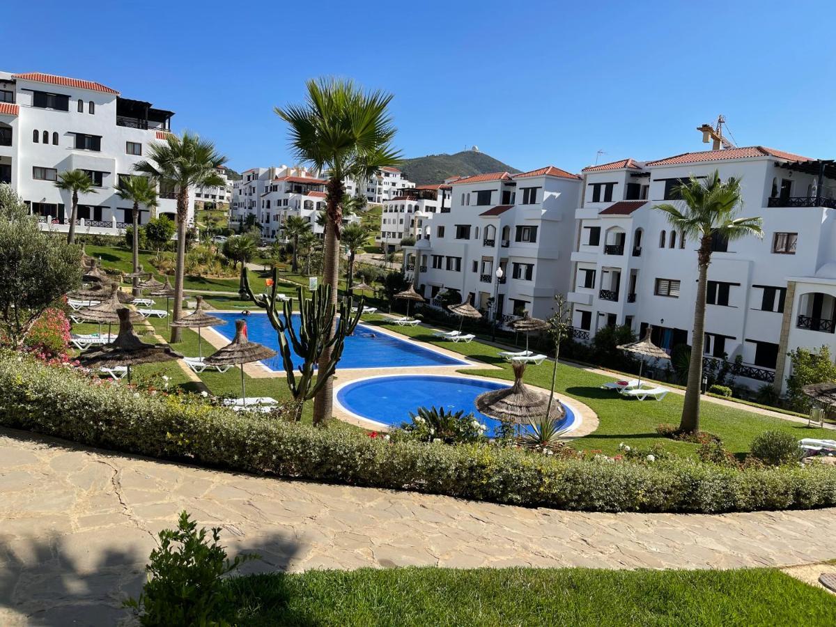 Lilac Gardens Resort Cabo Negro Bagian luar foto