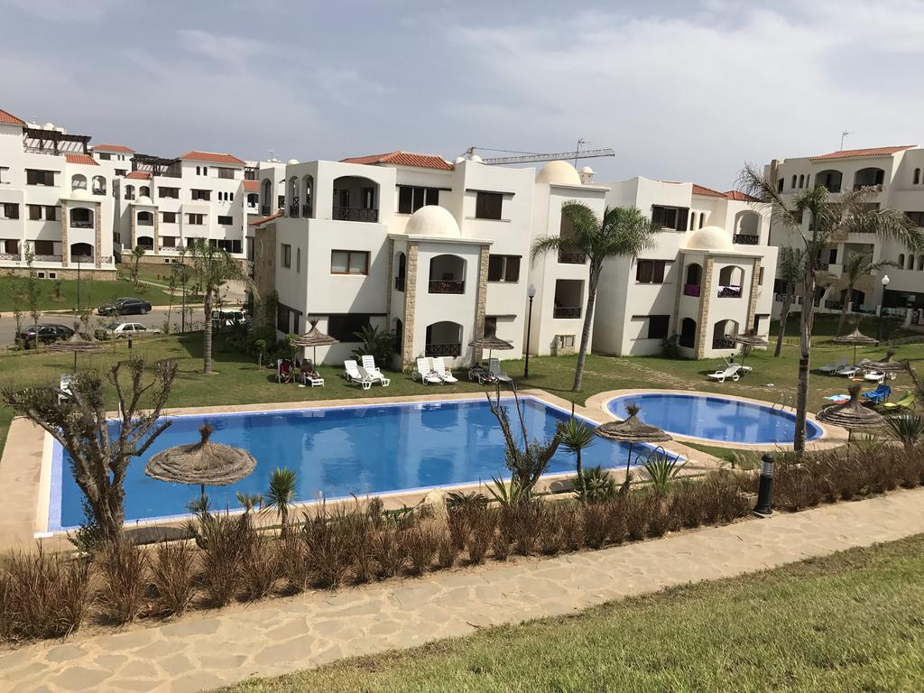 Lilac Gardens Resort Cabo Negro Bagian luar foto